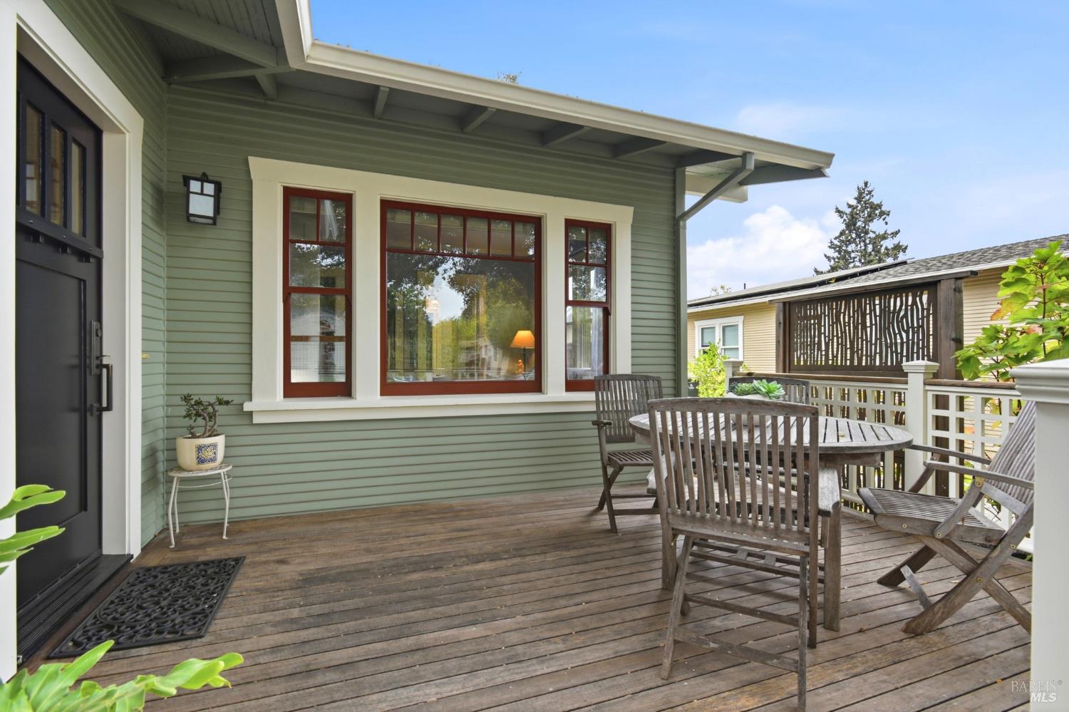 637 Wright Street Santa Rosa CA 95404