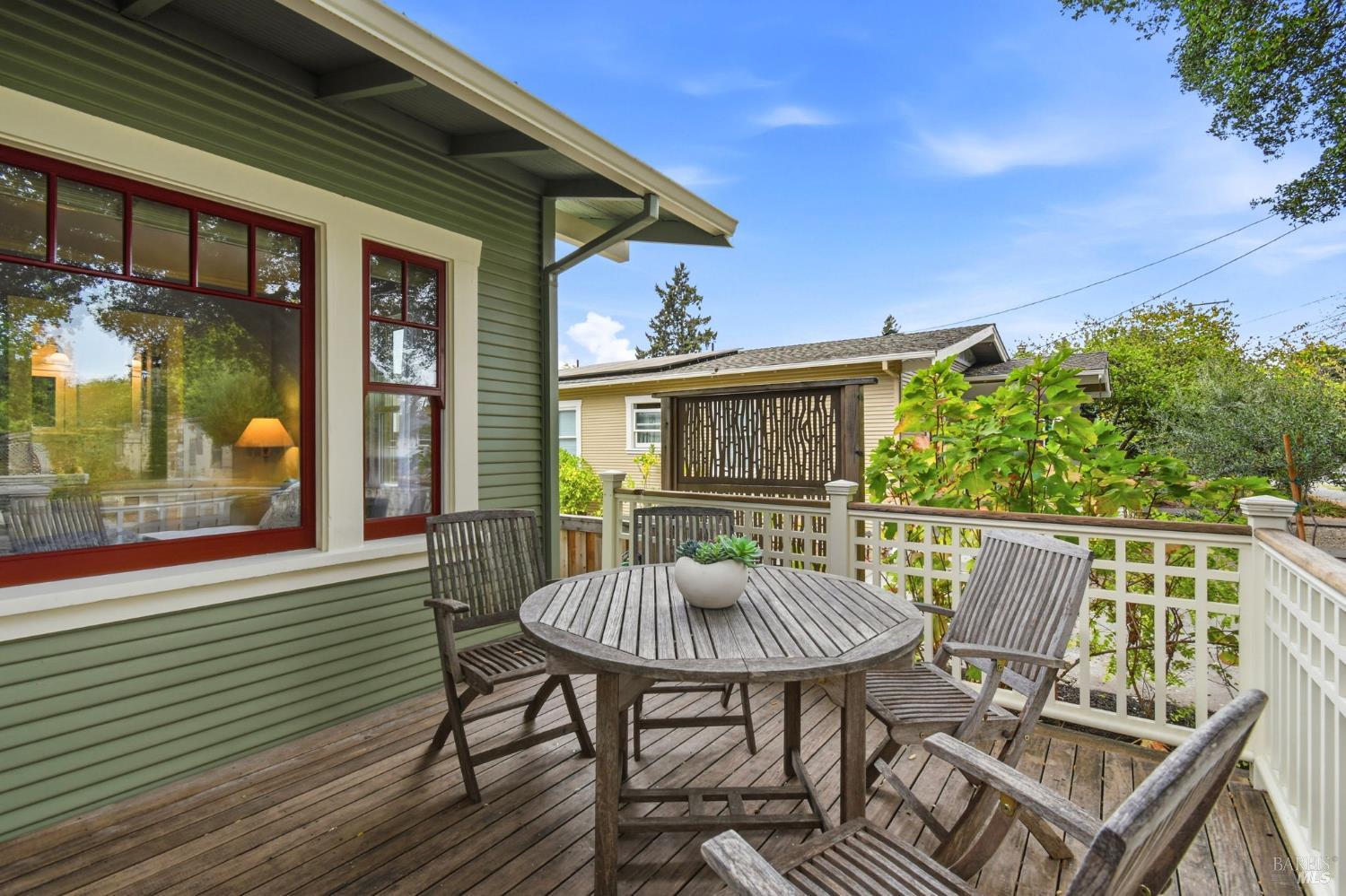 637 Wright Street Santa Rosa CA 95404