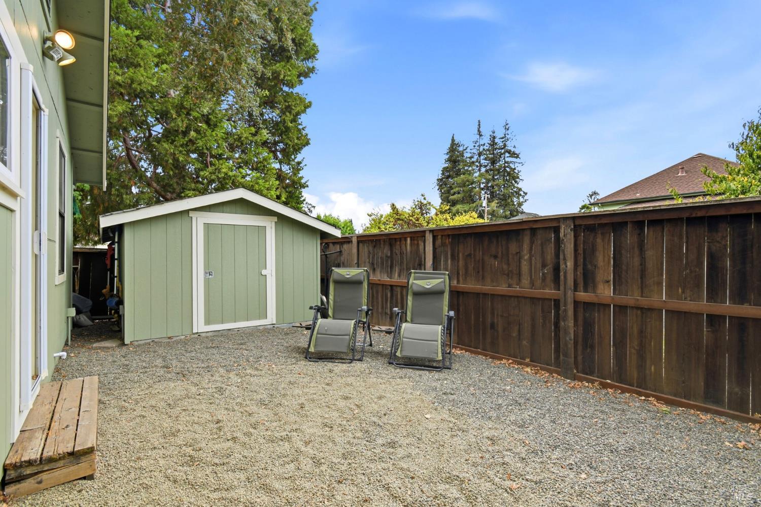 637 Wright Street Santa Rosa CA 95404