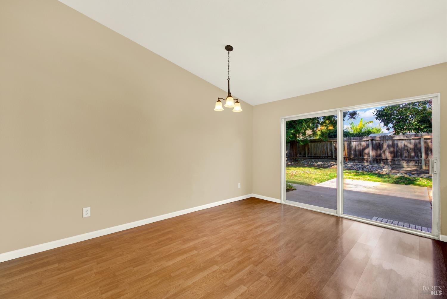 620 Carson Court Vacaville CA 95687
