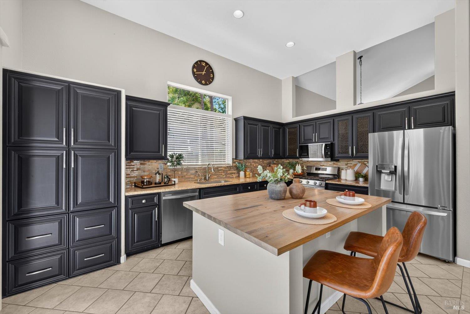 973 Copper Way Vacaville CA 95687
