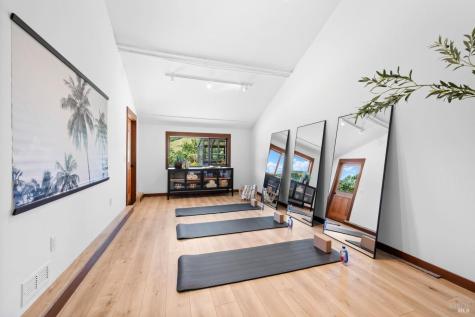 95 Irving Drive San Anselmo CA 94960