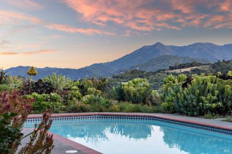 95 Irving Drive San Anselmo CA 94960