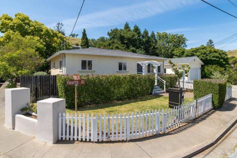 1135 4th Street Novato CA 94945