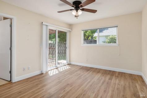 1135 4th Street Novato CA 94945