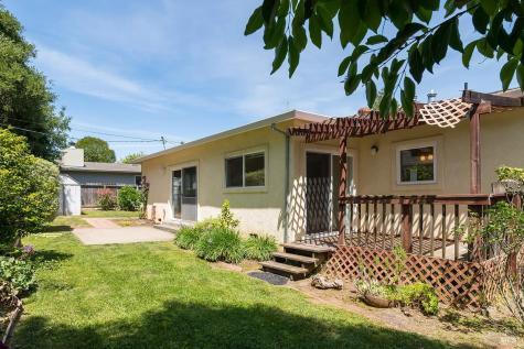1135 4th Street Novato CA 94945