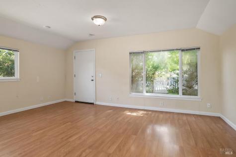 1135 4th Street Novato CA 94945