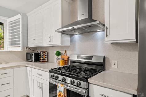 3348 Terra Linda Drive Santa Rosa CA 95404