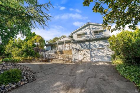 3348 Terra Linda Drive Santa Rosa CA 95404
