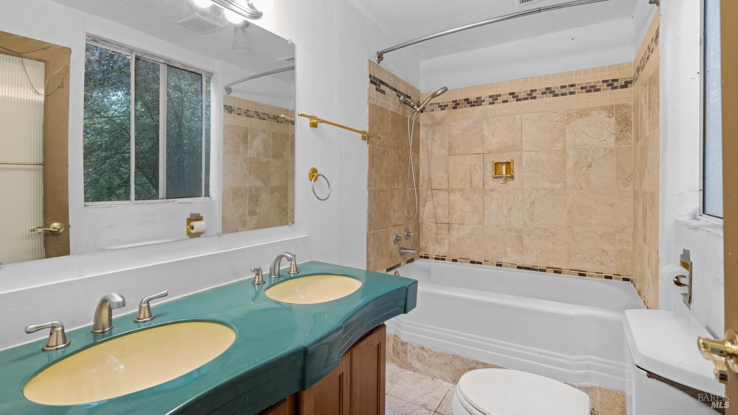 7456 Sir Francis Drake Boulevard Lagunitas CA 94938