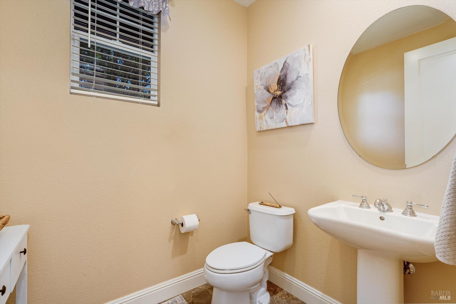2017-2019 Cooper Drive Santa Rosa CA 95404