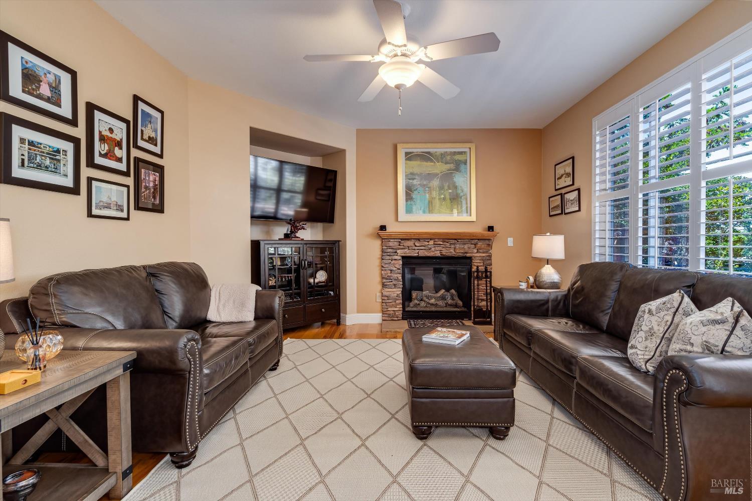2017-2019 Cooper Drive Santa Rosa CA 95404