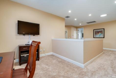 2017-2019 Cooper Drive Santa Rosa CA 95404