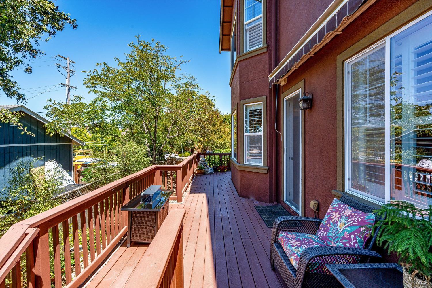 2017-2019 Cooper Drive Santa Rosa CA 95404
