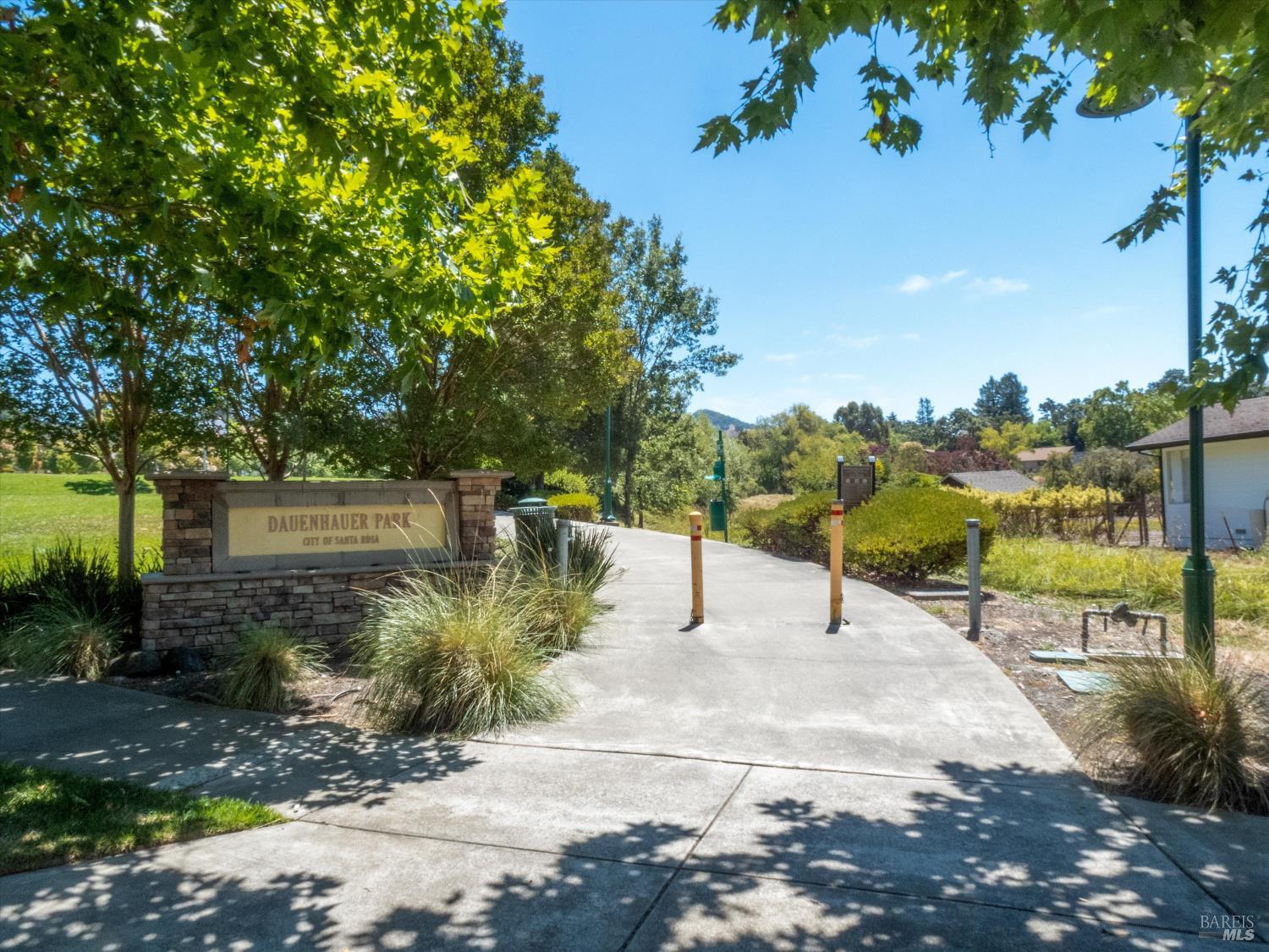 2017-2019 Cooper Drive Santa Rosa CA 95404