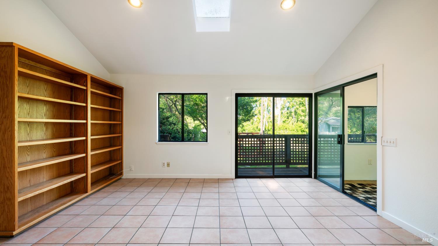 9901 Occidental Road Sebastopol CA 95472