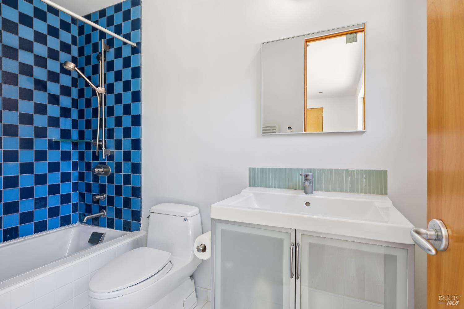20420 5th Street E Sonoma CA 95476