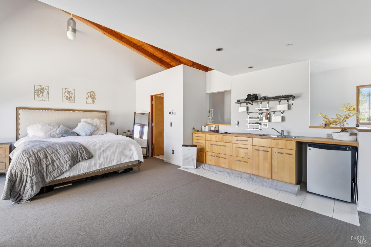 20420 5th Street E Sonoma CA 95476