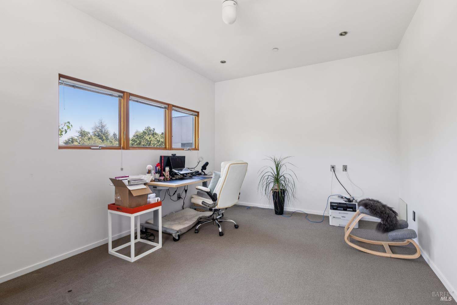 20420 5th Street E Sonoma CA 95476