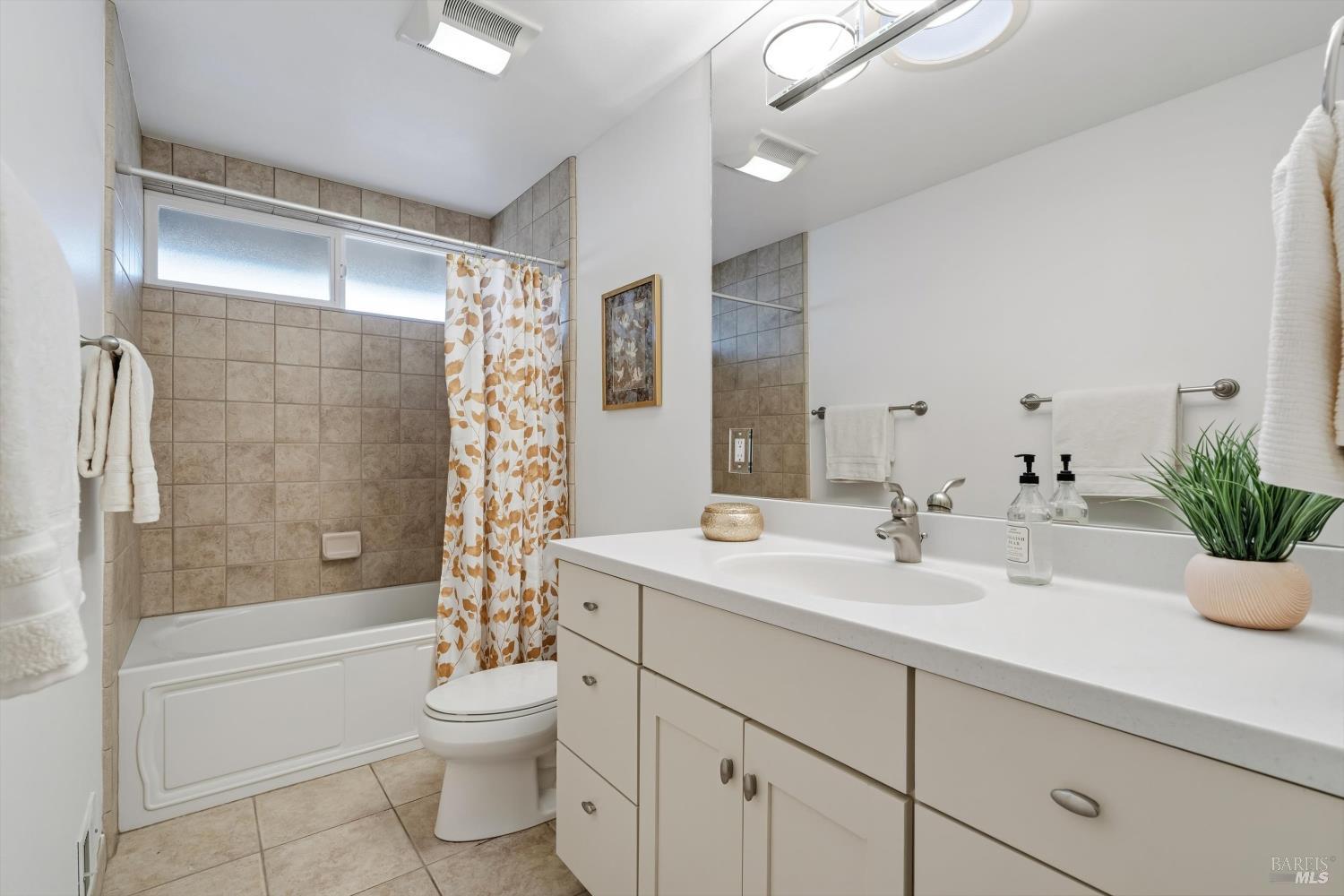 152 Oak Shadow Drive Santa Rosa CA 95409