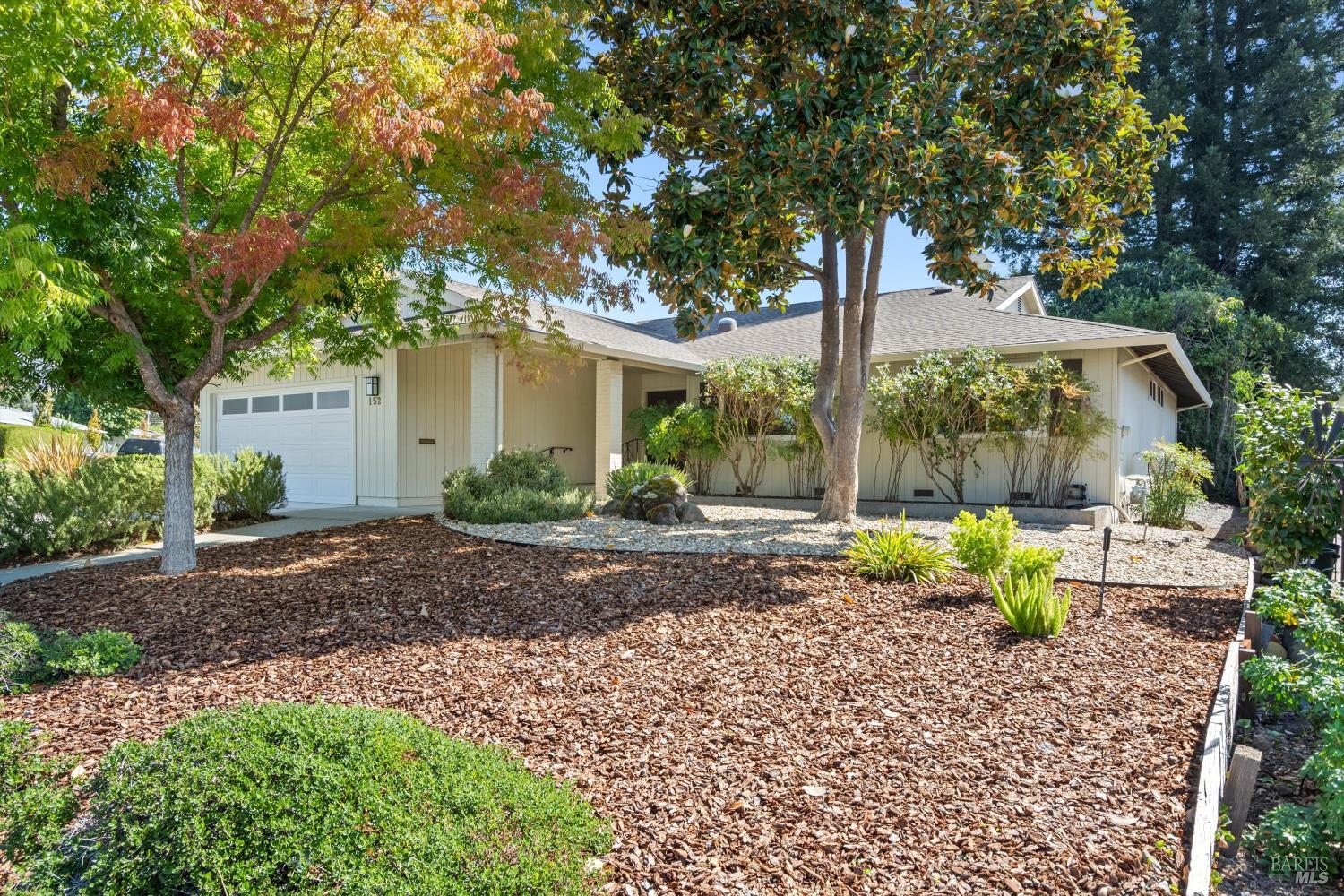 152 Oak Shadow Drive Santa Rosa CA 95409