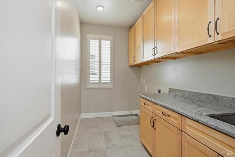 3961 Park Gardens Drive Santa Rosa CA 95404