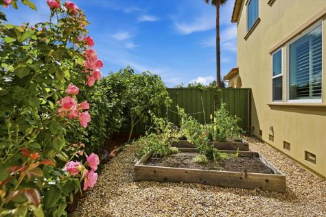 3961 Park Gardens Drive Santa Rosa CA 95404