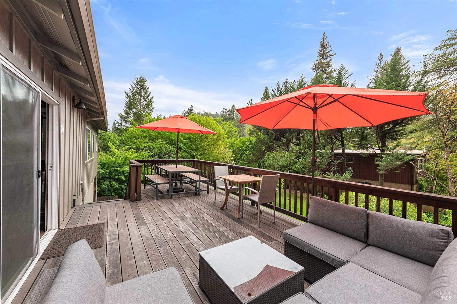 10680 Old River Road Forestville CA 95436
