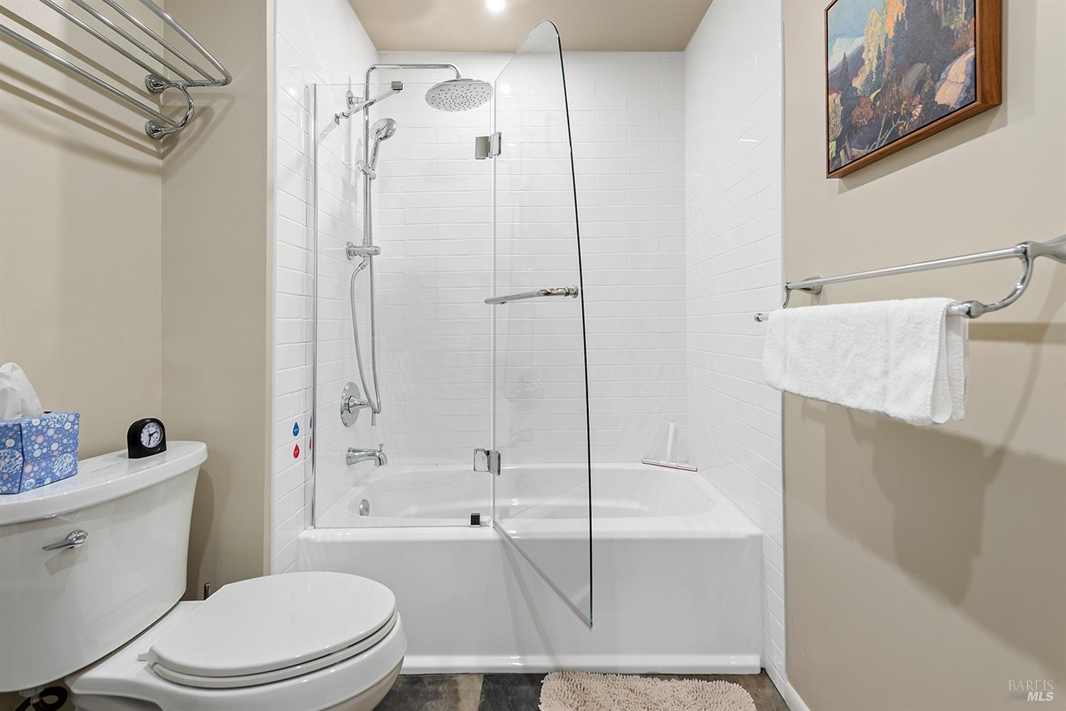 10680 Old River Road Forestville CA 95436