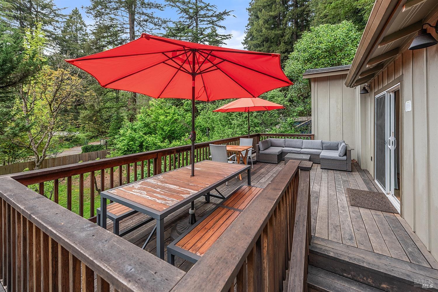 10680 Old River Road Forestville CA 95436