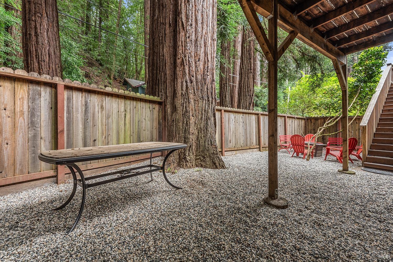 10680 Old River Road Forestville CA 95436