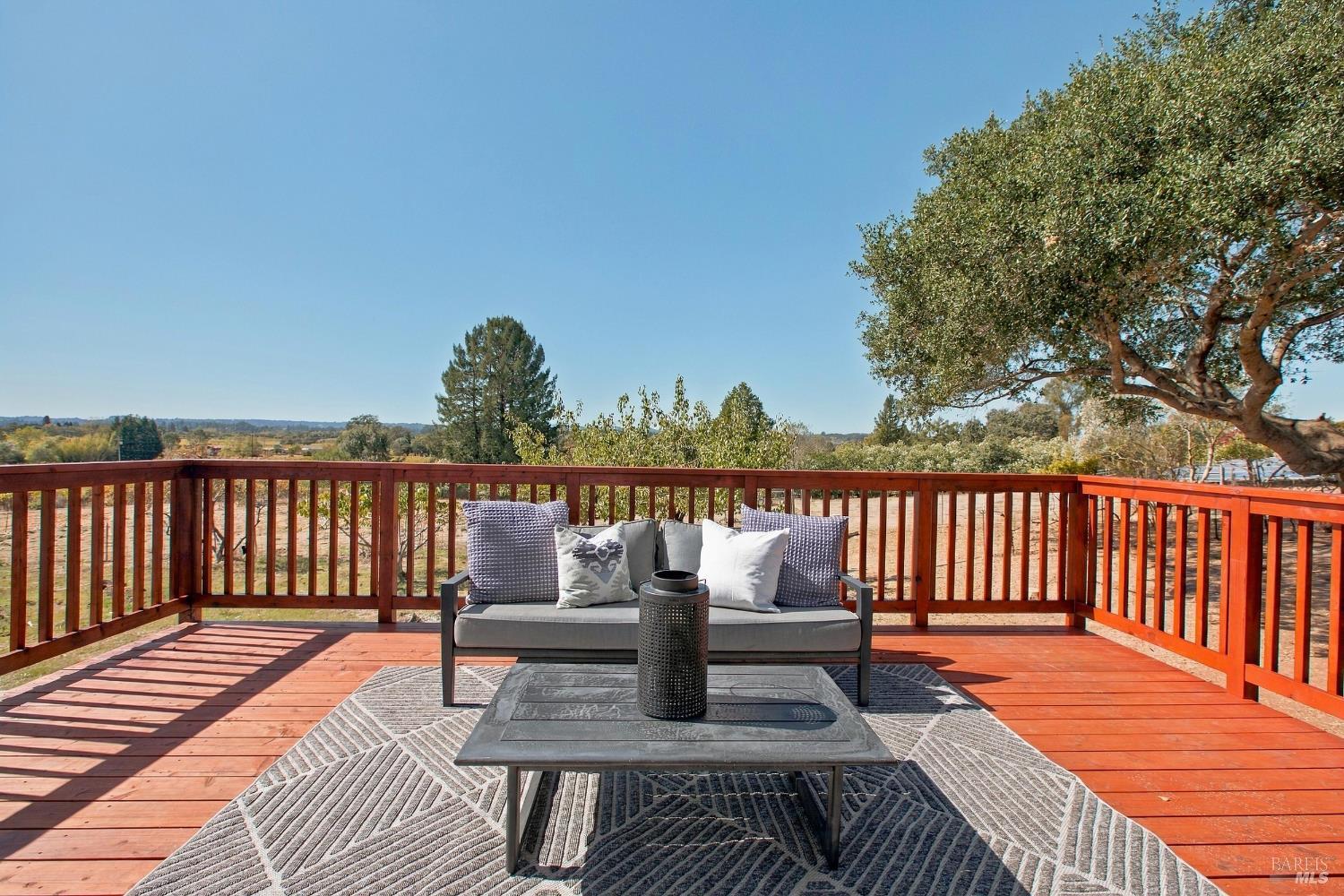 2280-2278 Olivet Lane Santa Rosa CA 95401