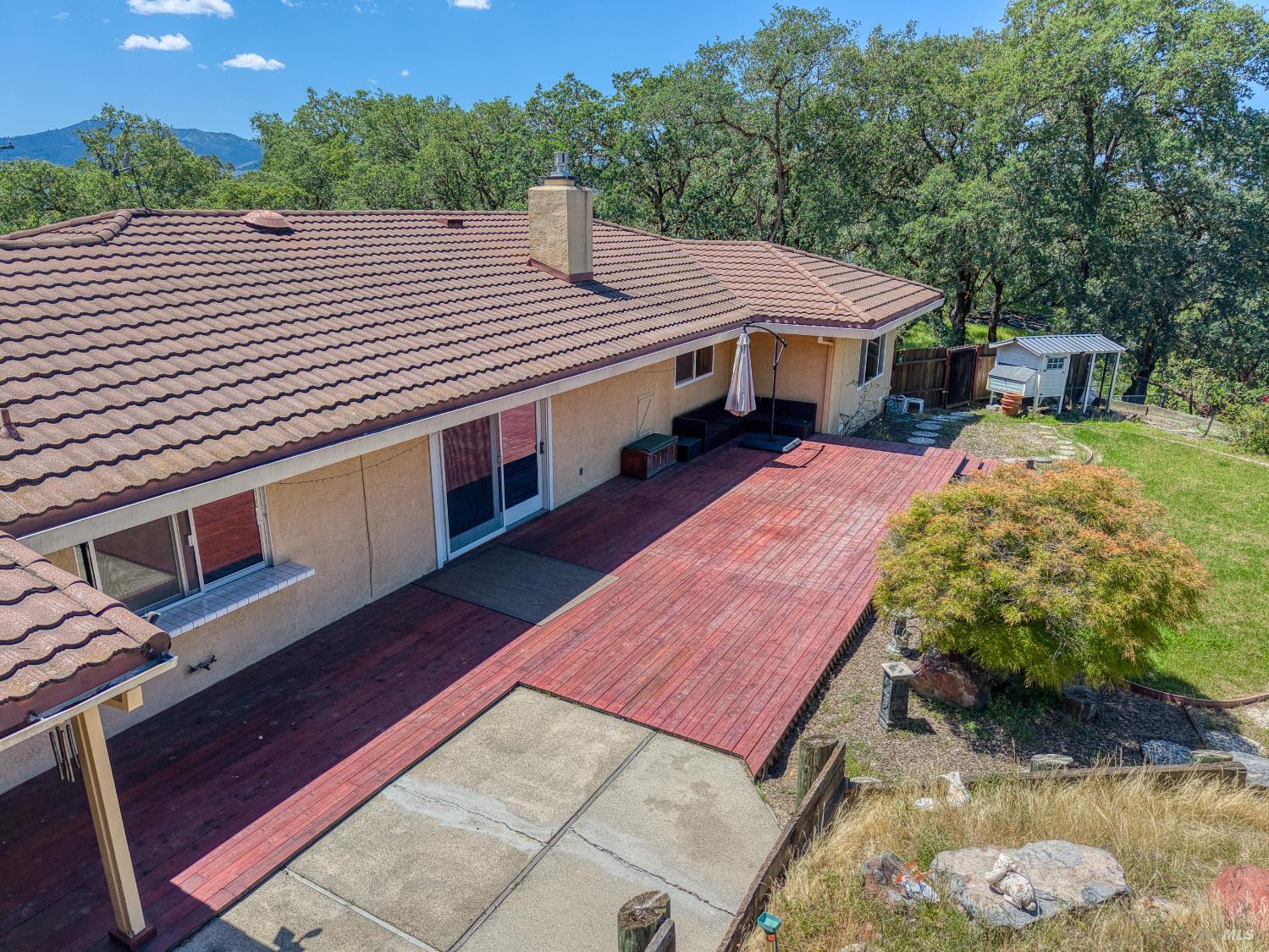 1790 Deerwood Drive Ukiah CA 95482