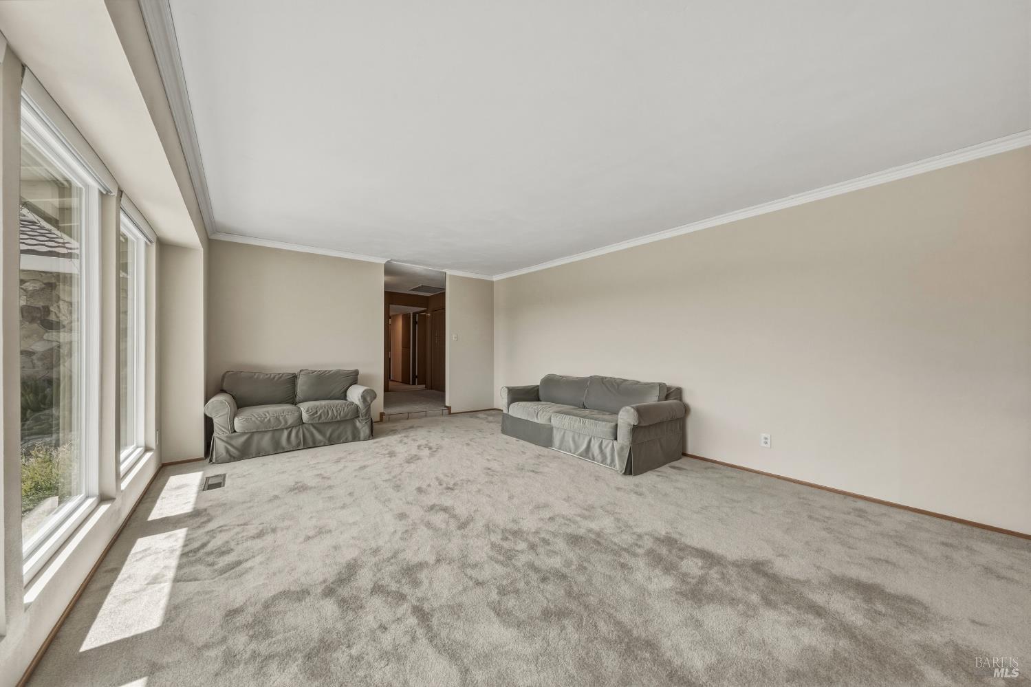 1790 Deerwood Drive Ukiah CA 95482