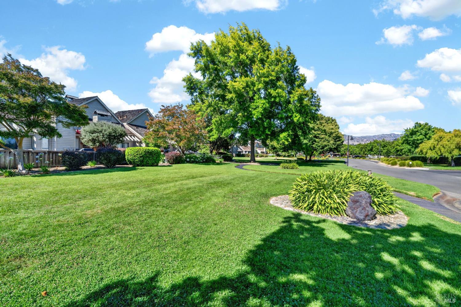 1926 Oak Circle Yountville CA 94599