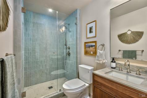 18492 White Oak Drive Sonoma CA 95476