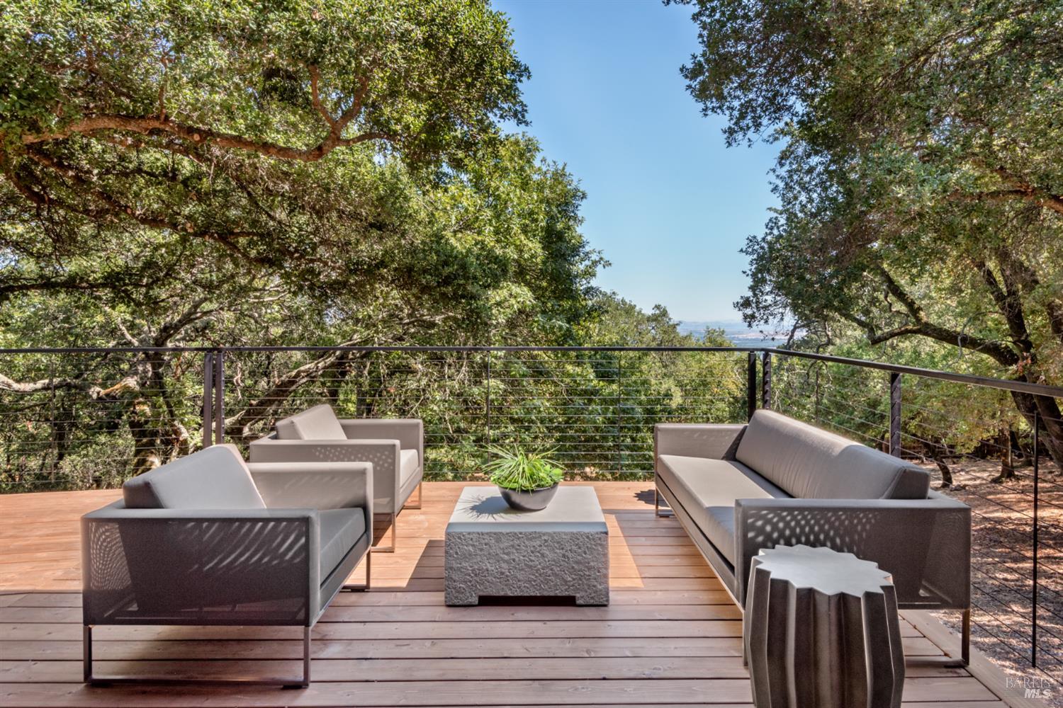 18492 White Oak Drive Sonoma CA 95476