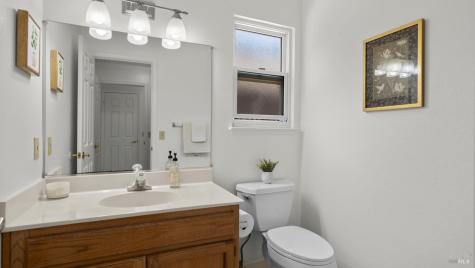 2070 Pinercrest Drive Santa Rosa CA 95403