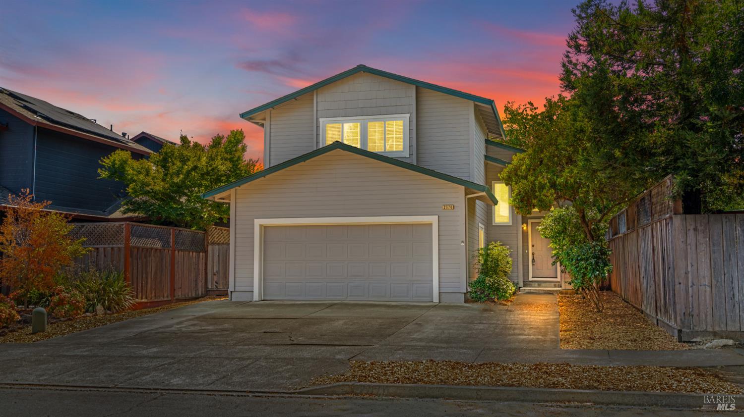 2070 Pinercrest Drive Santa Rosa CA 95403