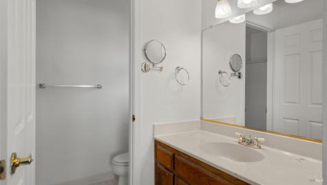 2070 Pinercrest Drive Santa Rosa CA 95403