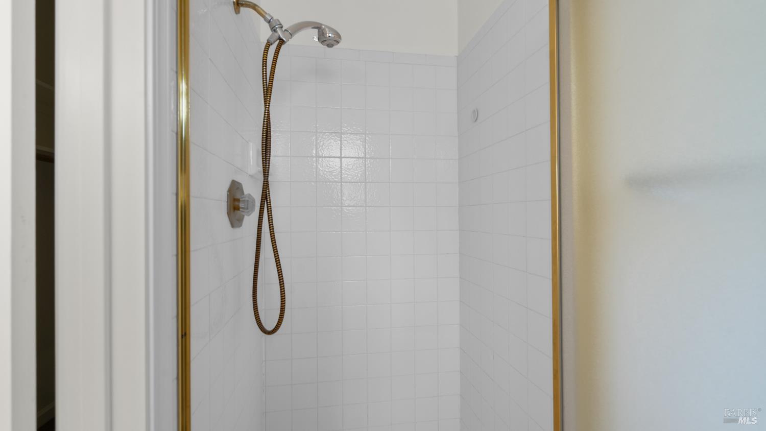 2070 Pinercrest Drive Santa Rosa CA 95403
