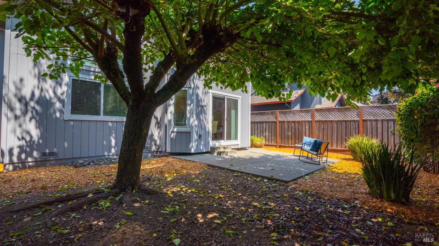 2070 Pinercrest Drive Santa Rosa CA 95403