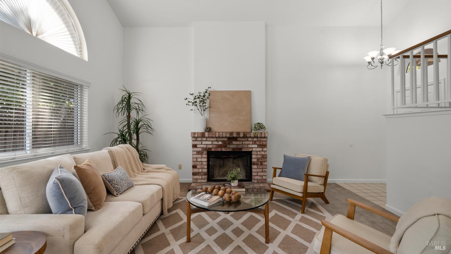 2070 Pinercrest Drive Santa Rosa CA 95403