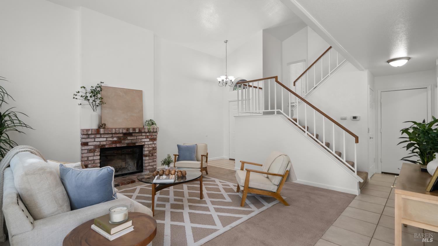 2070 Pinercrest Drive Santa Rosa CA 95403
