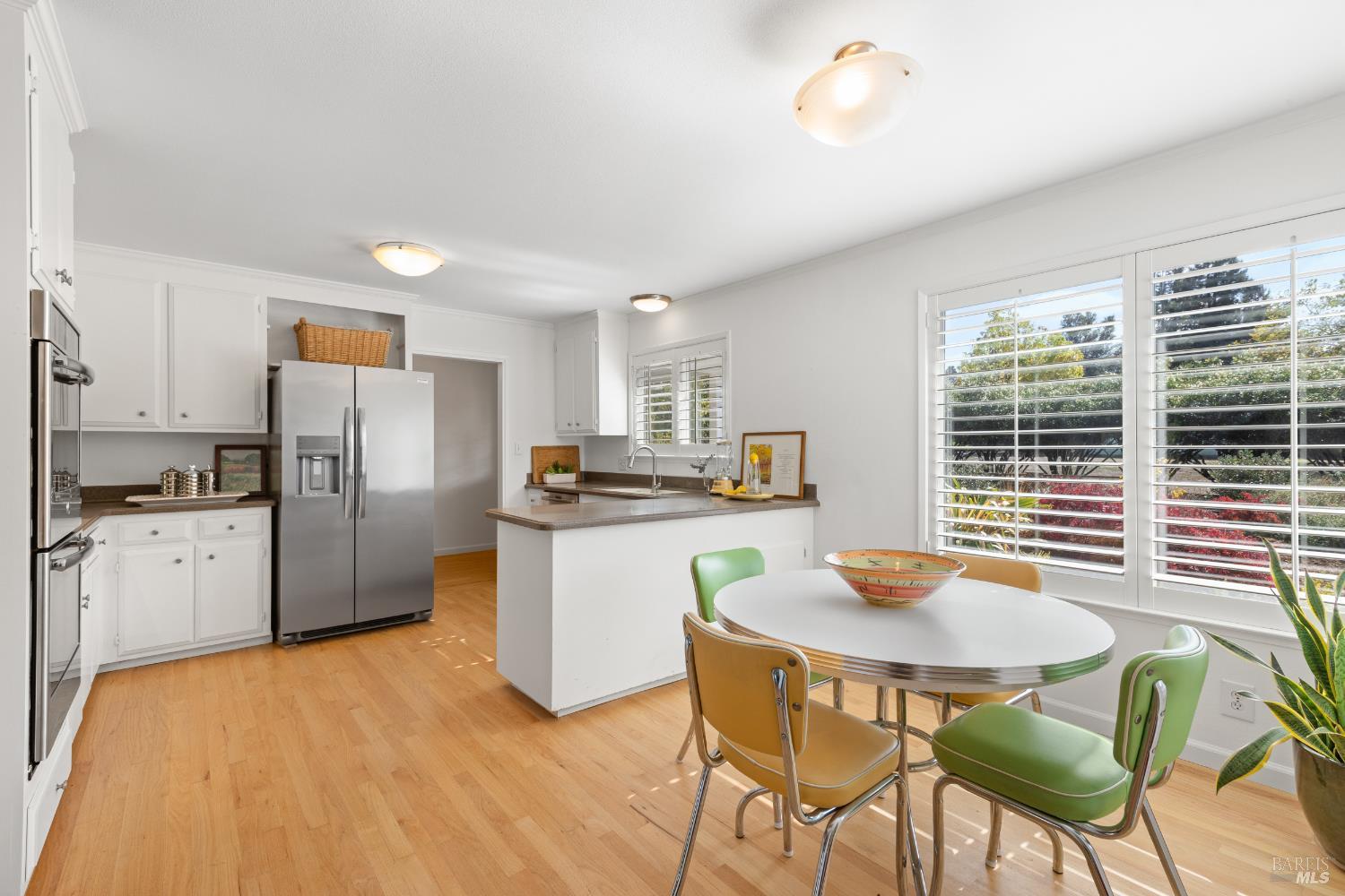 8207 Candy Apple Lane Sebastopol CA 95472
