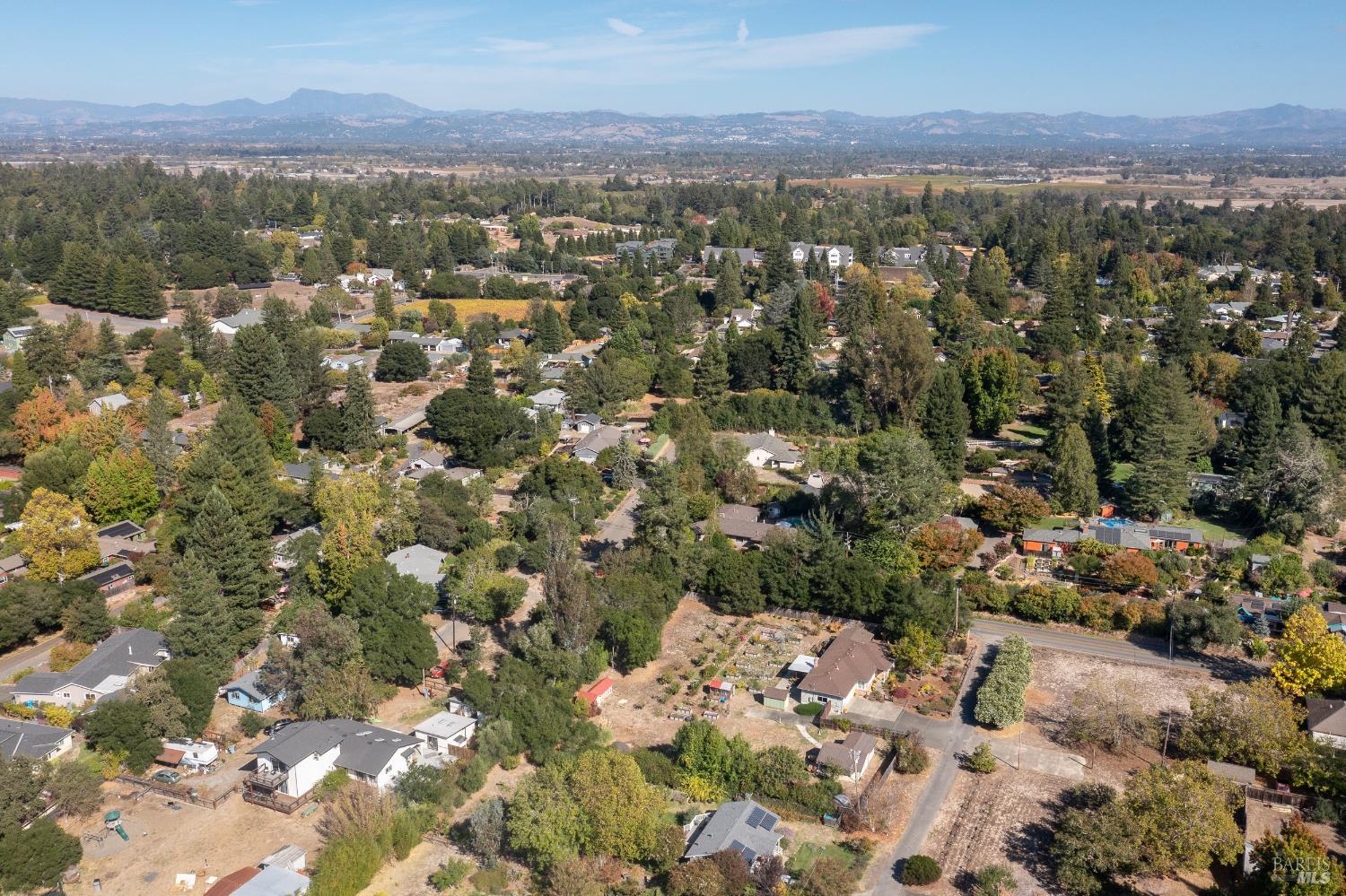 8207 Candy Apple Lane Sebastopol CA 95472