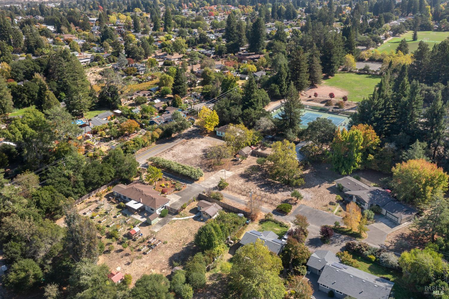 8207 Candy Apple Lane Sebastopol CA 95472