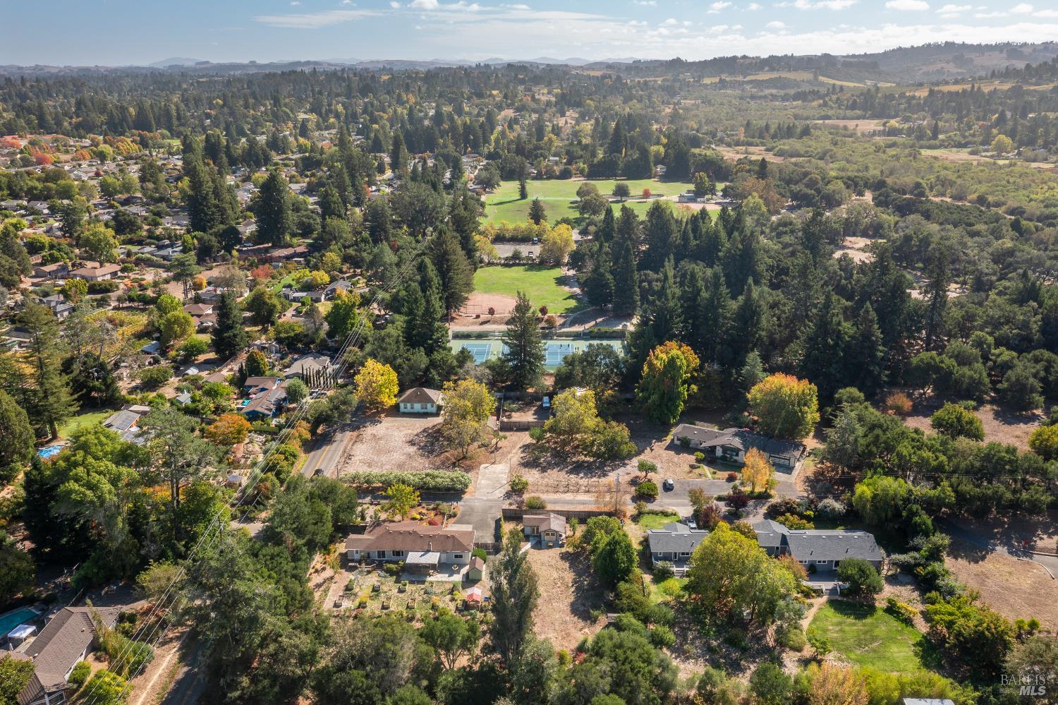 8207 Candy Apple Lane Sebastopol CA 95472