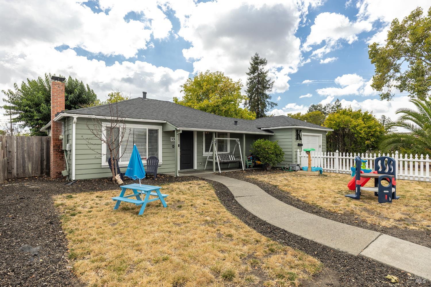 308 S Mcdowell Boulevard Petaluma CA 94954
