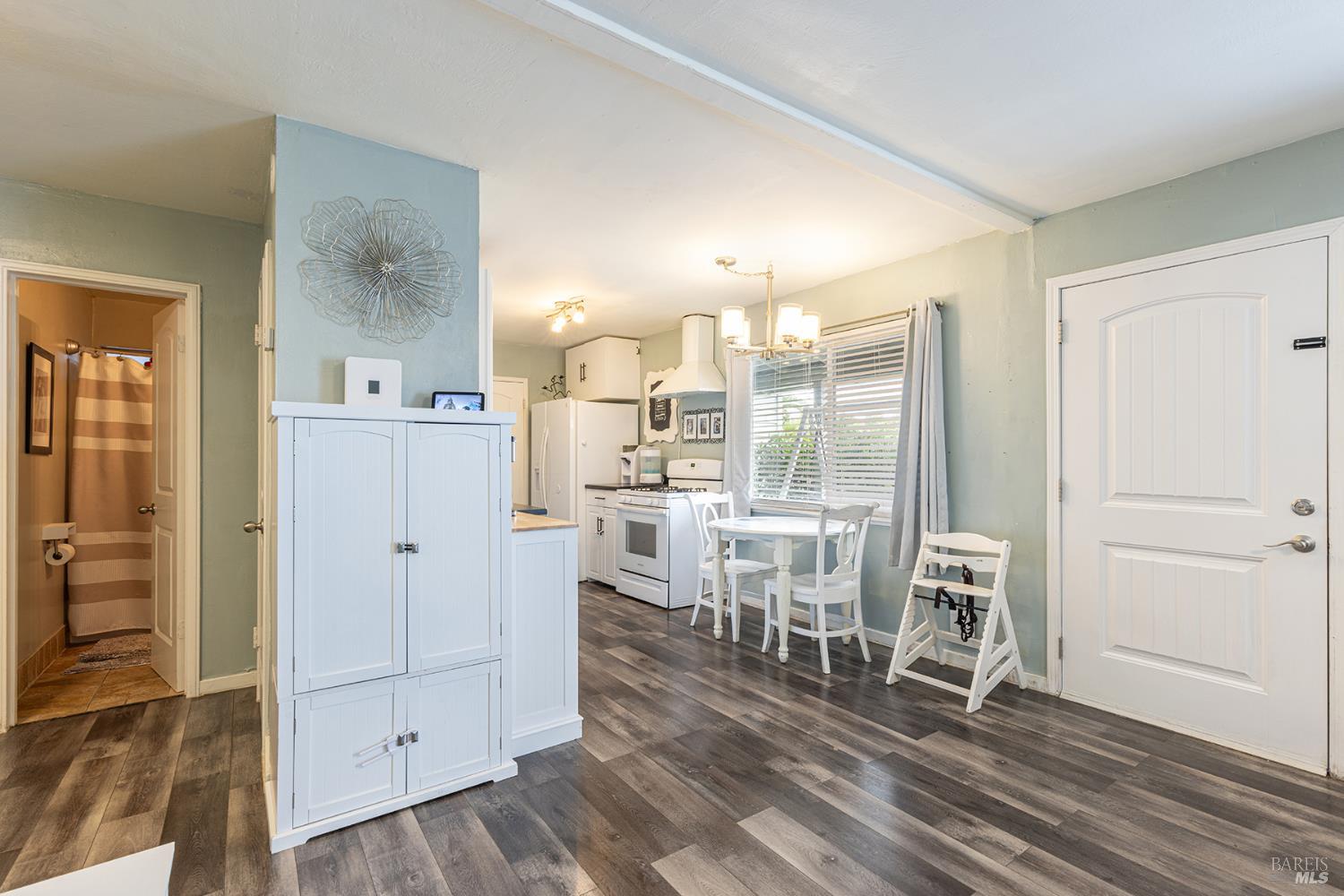 308 S Mcdowell Boulevard Petaluma CA 94954